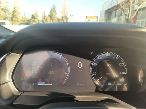 New 2025 Jeep Grand Cherokee L Limited image 15