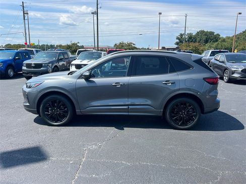 Used 2024 Ford Escape ST-Line Elite image 4