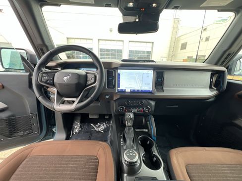 Used 2023 Ford Bronco Outer Banks image 23