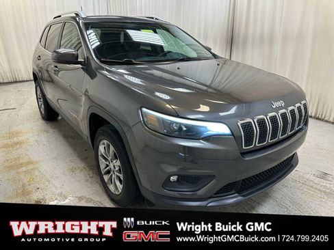 Used 2019 Jeep Cherokee Latitude Plus w/ Cold Weather Group image 1