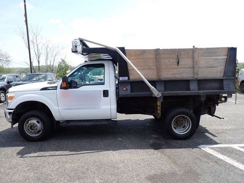 Used 2016 Ford F350 XL w/ Power Equipment Group AWD/4WD image 2