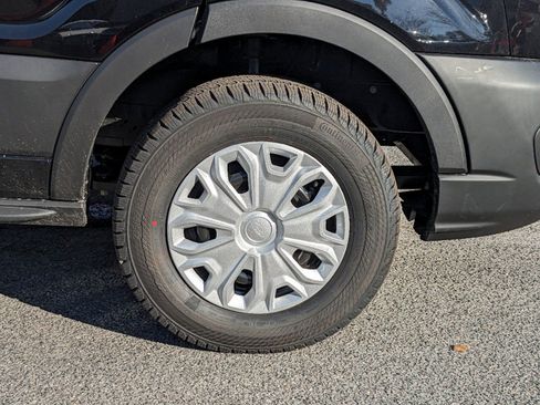 Used 2024 Ford Transit 150 Low Roof w/ Exterior Upgrade Package image 12