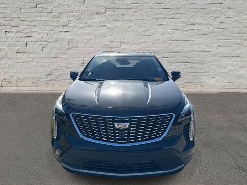 Used 2022 Cadillac XT4 Premium Luxury w/ Safety Alert Package image 8