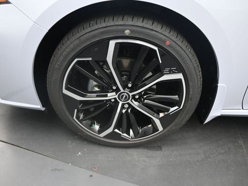 New 2025 Nissan Altima 2.5 SR image 27