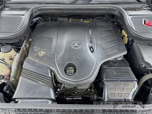 Used 2022 Mercedes-Benz GLS 450 4MATIC image 38
