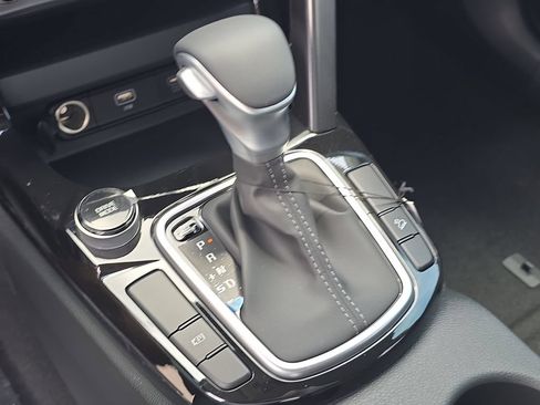 New 2026 Kia Seltos S FWD image 26