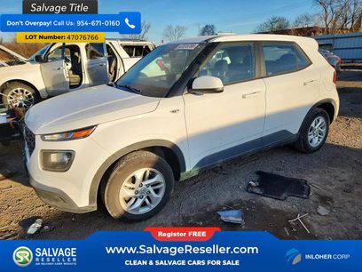 Used 2022 Hyundai Venue SE