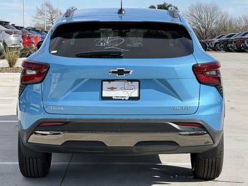 New 2026 Chevrolet Trax ACTIV w/ Sunroof Package image 5