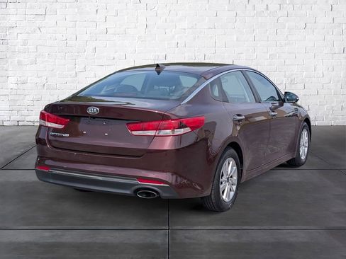 Used 2018 Kia Optima LX FWD image 7