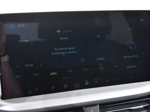New 2025 Ford Escape SE w/ PHEV Premium Package FWD image 28