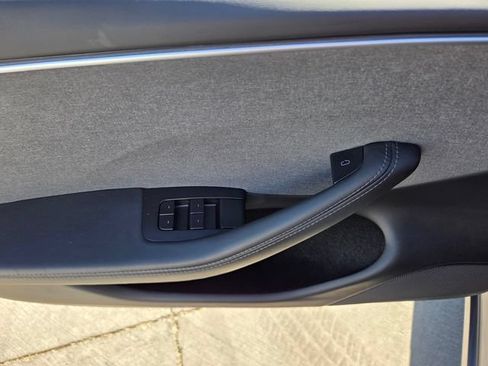 Used 2025 Tesla Model 3 RWD image 17