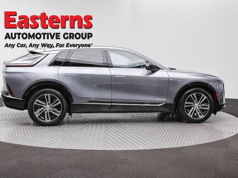 Used 2023 Cadillac Lyriq 2WD image 4