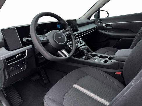 New 2026 Hyundai Sonata SE FWD image 14