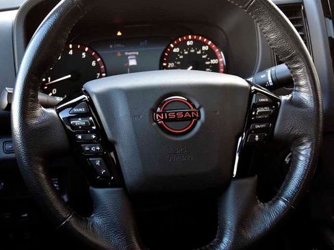 Used 2022 Nissan Frontier PRO-4X w/ Pro-4X Premium Package image 20