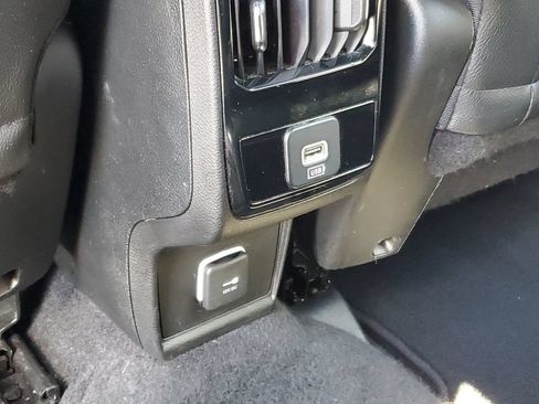Used 2024 Jeep Compass Latitude AWD/4WD image 29