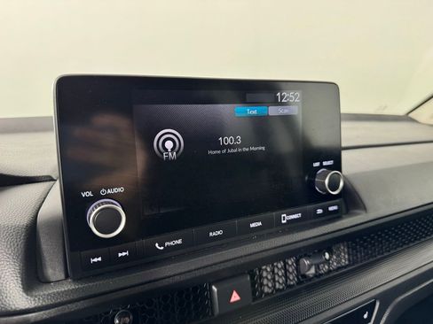 Used 2025 Honda CR-V EX image 20