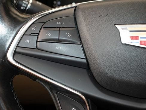 Used 2019 Cadillac XT5 Luxury FWD image 24