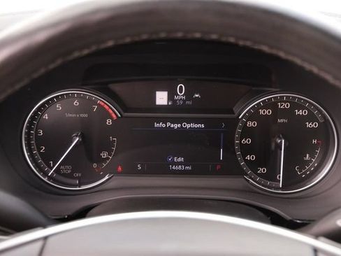 Used 2023 Cadillac XT5 Premium Luxury FWD image 15