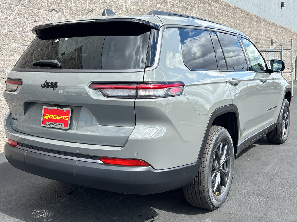 New 2027 Jeep Grand Cherokee L 4WD image 6