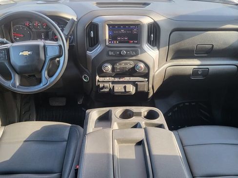 Used 2024 Chevrolet Silverado 2500 W/T w/ WT Convenience Package AWD/4WD image 5