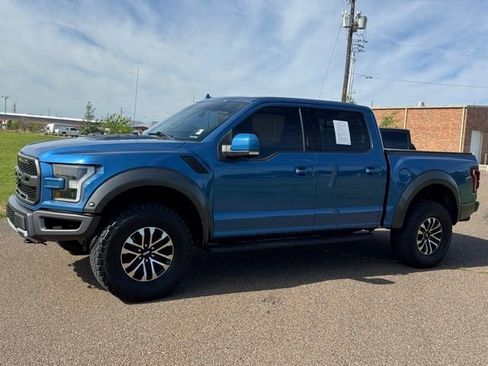 Used 2020 Ford F150 Raptor w/ Equipment Group 802A Luxury AWD/4WD image 3