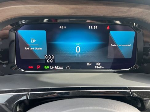 Used 2025 Volkswagen Atlas SE image 10