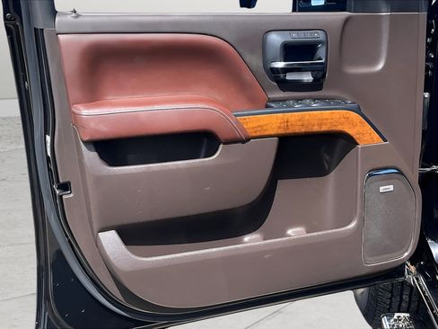 Used 2016 Chevrolet Silverado 3500 High Country w/ Duramax Plus Package AWD/4WD image 17