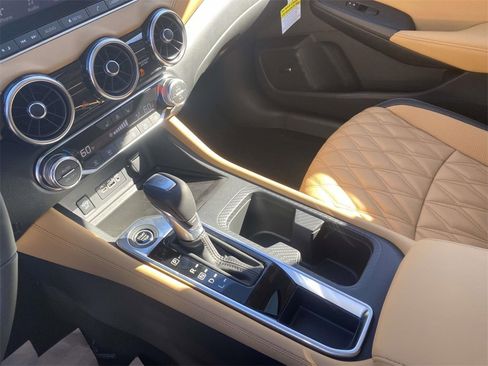 New 2025 Nissan Sentra SV w/ SV Premium Package image 18