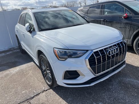 Used 2022 Audi Q3 2.0T Premium w/ Convenience Package image 22