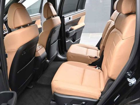 New 2026 Hyundai Santa Fe Calligraphy AWD/4WD image 14
