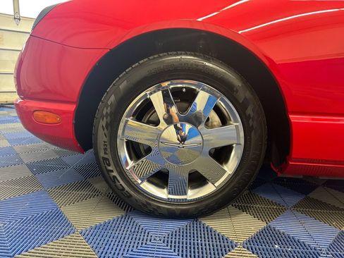 Used 2002 Ford Thunderbird RWD image 27