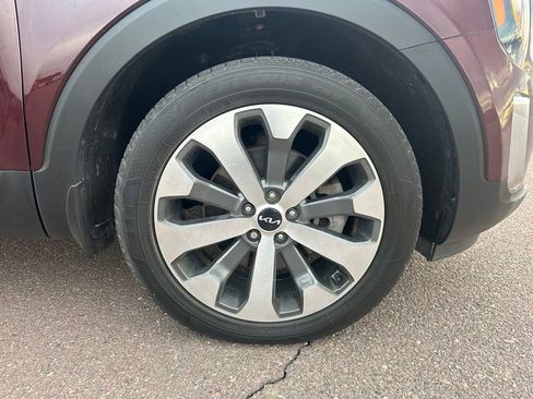 Used 2022 Kia Telluride SX image 41