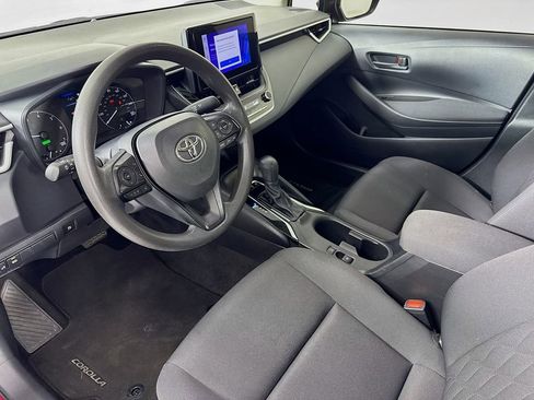 Used 2024 Toyota Corolla LE FWD image 10