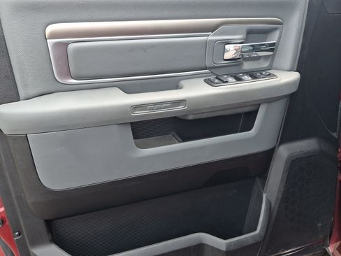 Used 2015 RAM 1500 Lone Star AWD/4WD image 12