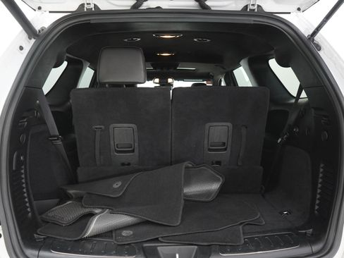 Used 2024 Dodge Durango R/T AWD/4WD image 9