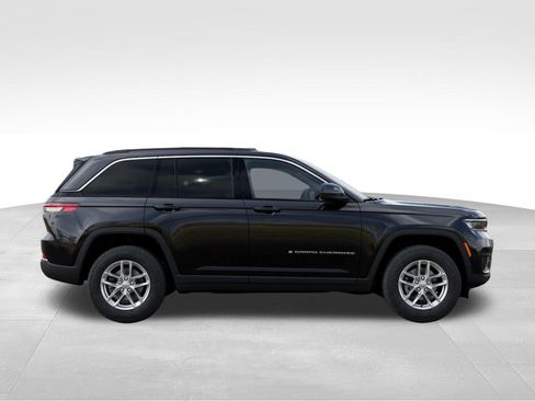 New 2026 Jeep Grand Cherokee Laredo AWD/4WD image 21