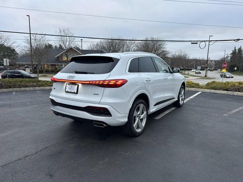 Used 2025 Audi Q5 Premium Plus AWD/4WD image 7