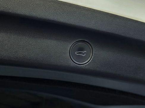 Used 2023 Tesla Model Y Long Range image 25