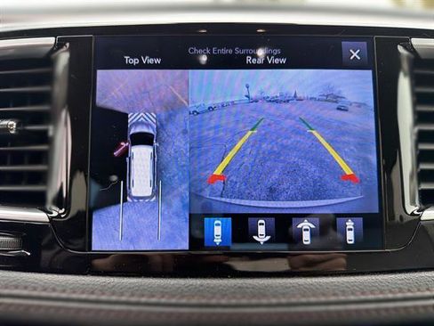 Used 2017 Chrysler Pacifica Limited w/ Advanced Safetytec Group image 21