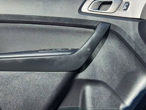 Used 2020 Ford Ranger XLT w/ Equipment Group 301A Mid image 9