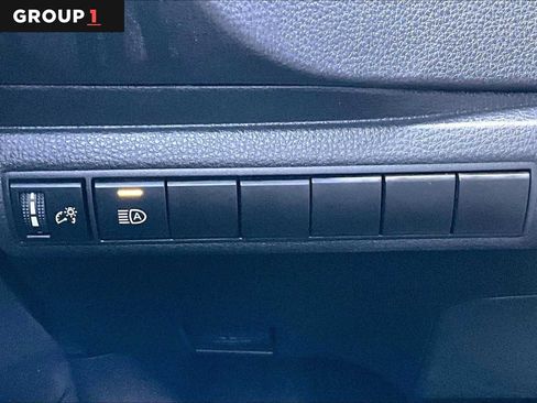 Certified 2021 Toyota Corolla SE FWD image 35