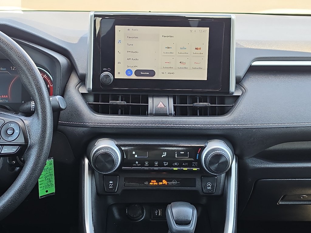 Certified 2025 Toyota RAV4 LE AWD/4WD image 24