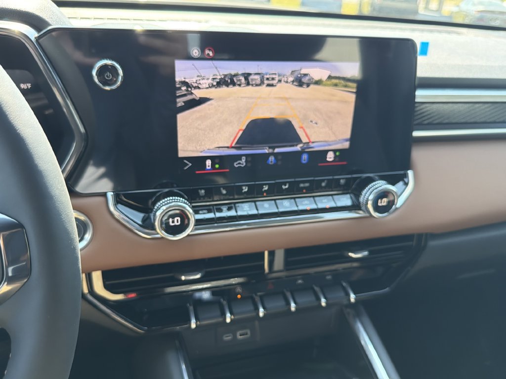 New 2026 GMC Canyon AT4 w/ Technology Plus Package AWD/4WD image 23