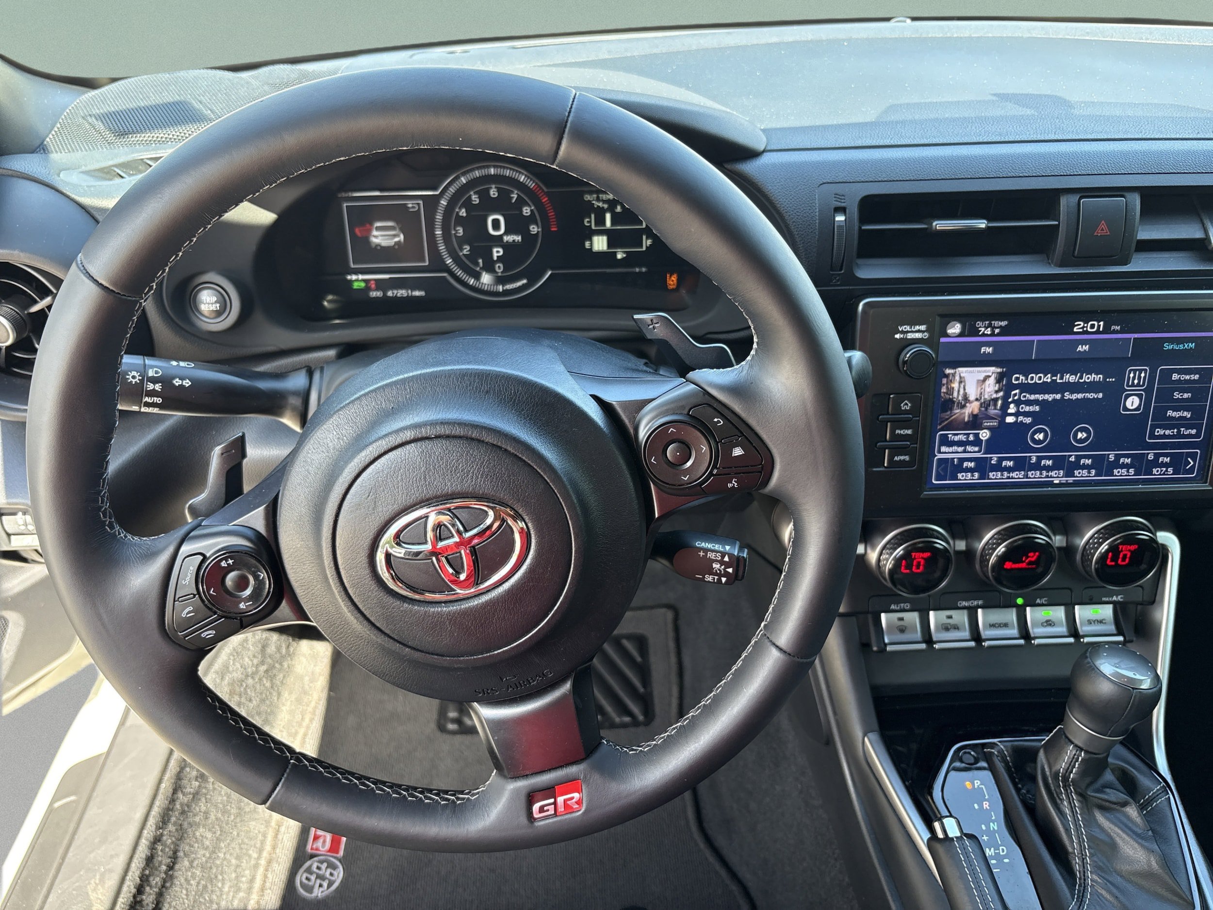 Used 2022 Toyota GR86 RWD image 9