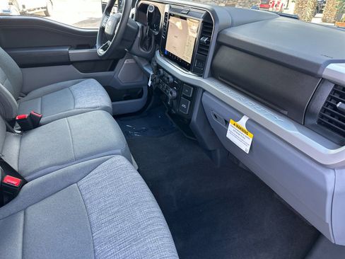 New 2026 Ford F250 XLT w/ XLT Premium Package image 15