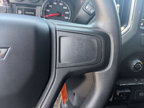Used 2019 Chevrolet Silverado 1500 Custom Trail Boss w/ Custom Convenience Package AWD/4WD image 20