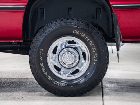 Used 1997 Dodge Ram 2500 Truck 4x4 Club Cab image 34