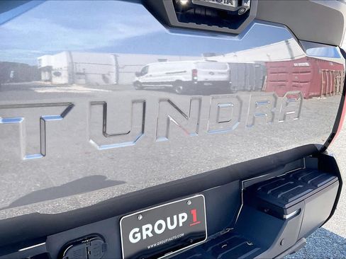 Used 2023 Toyota Tundra SR5 w/ SR5 Premium Package AWD/4WD image 31