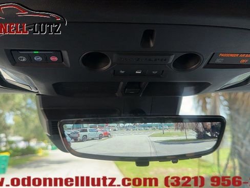 Used 2025 GMC Hummer EV 3X AWD/4WD image 19