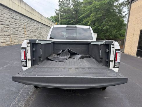 Used 2017 RAM 1500 Rebel AWD/4WD image 29